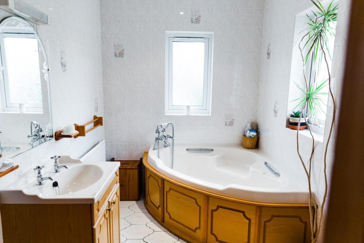 Pentigili Villa Сейнт Дейвидс Екстериор снимка